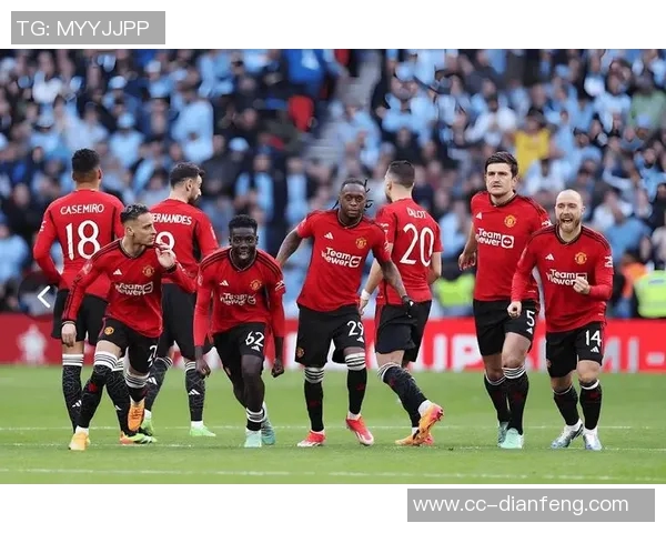 曼联转变阵型为433备战非洲杯姆伯莫等球员缺席